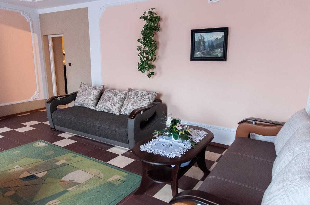 Uslugi Hotelarskie Las Vegas Miedzyrzec Podlaski Phòng bức ảnh